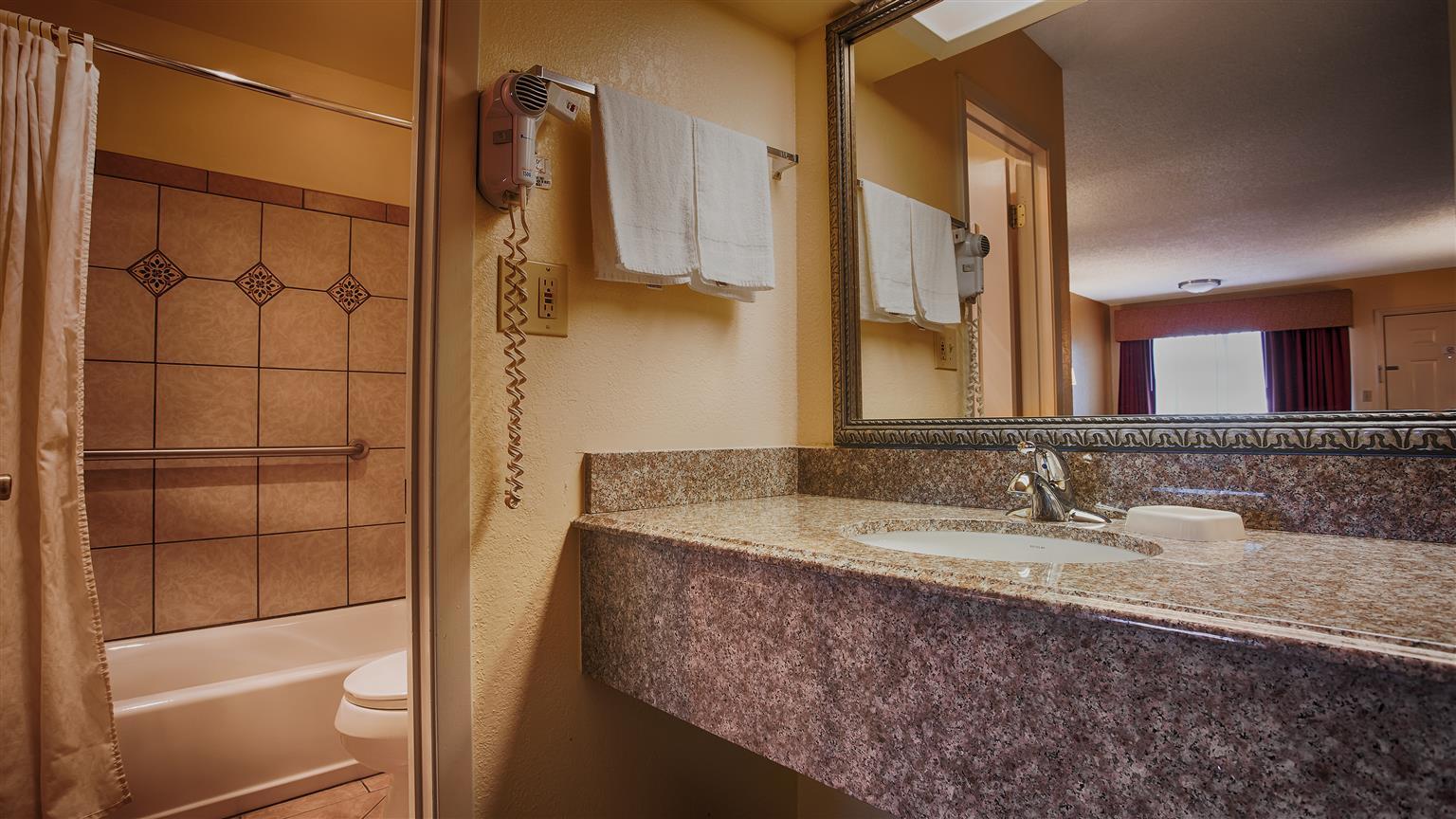 Best Western Coleman Inn Eksteriør billede