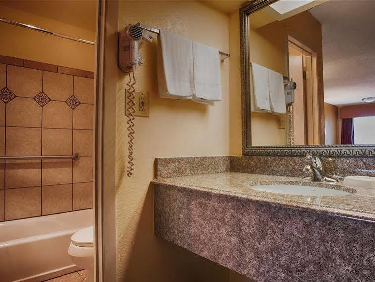 Best Western Coleman Inn Eksteriør billede